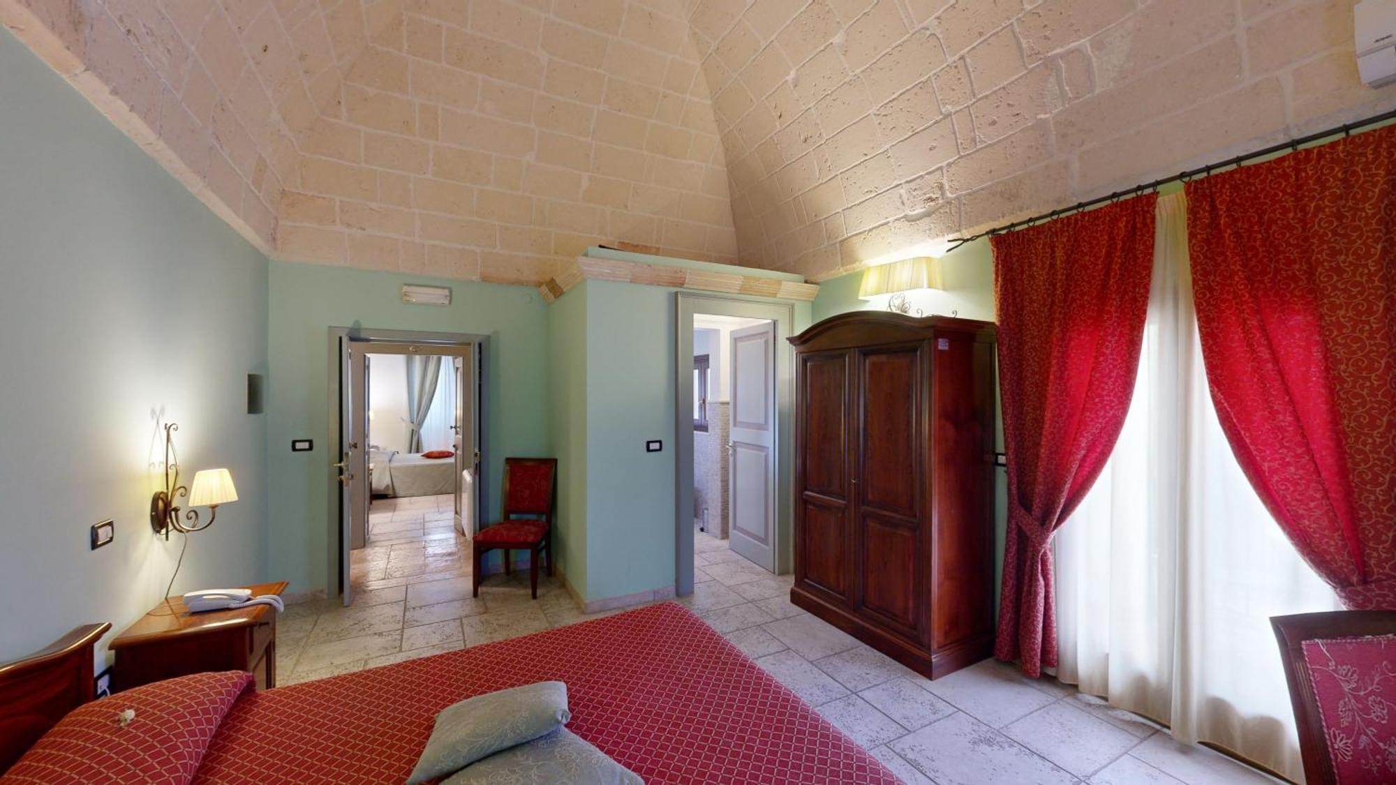 מלון מנדוריה Relais Reggia Domizia מראה חיצוני תמונה