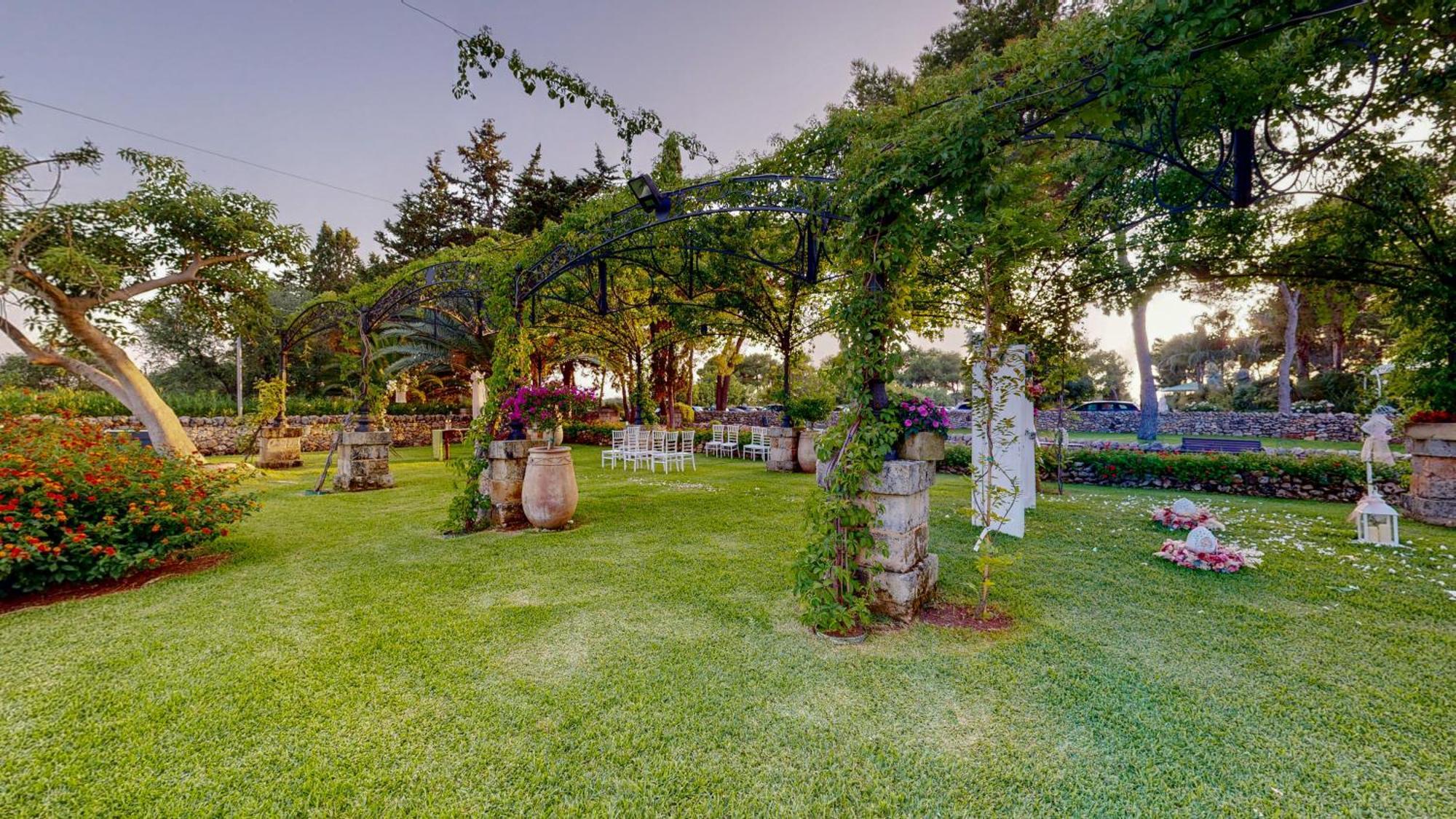 מלון מנדוריה Relais Reggia Domizia מראה חיצוני תמונה