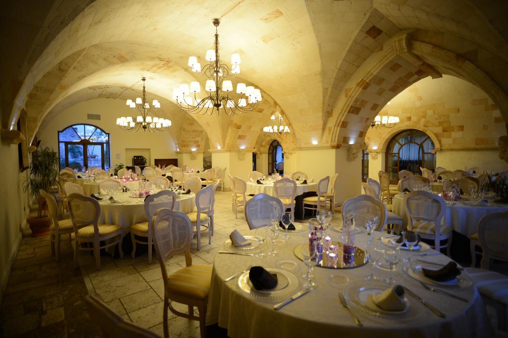 מלון מנדוריה Relais Reggia Domizia מראה חיצוני תמונה