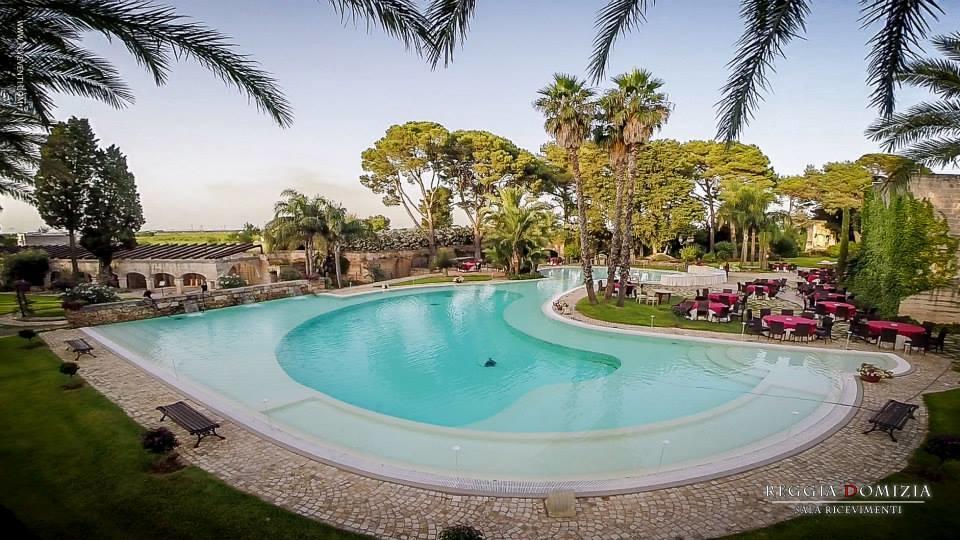 מלון מנדוריה Relais Reggia Domizia מראה חיצוני תמונה