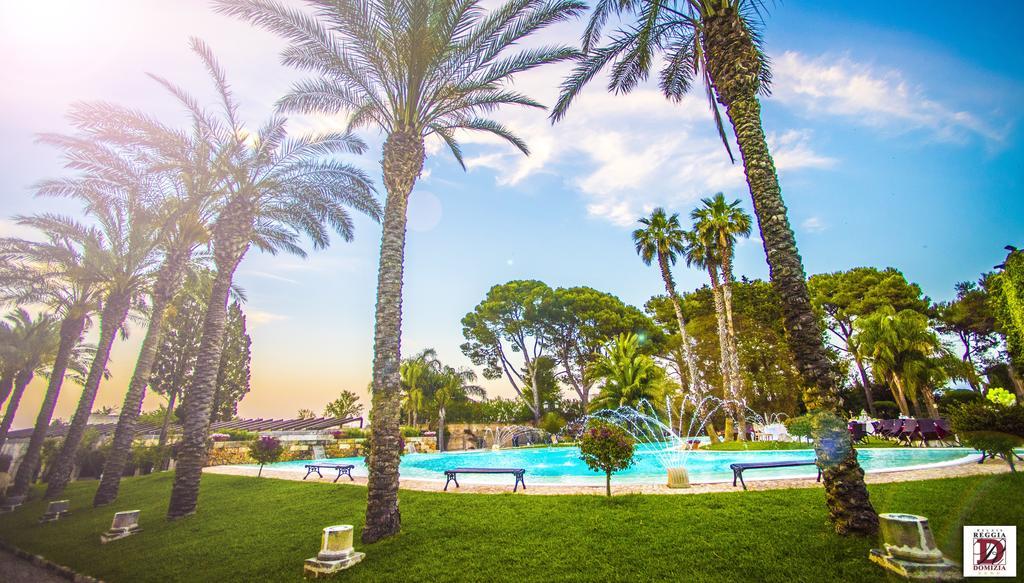 מלון מנדוריה Relais Reggia Domizia מראה חיצוני תמונה