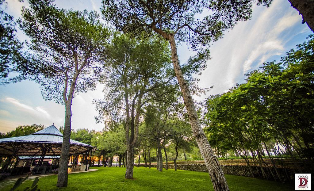 מלון מנדוריה Relais Reggia Domizia מראה חיצוני תמונה